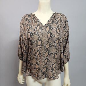 Acrobat xs silk top 